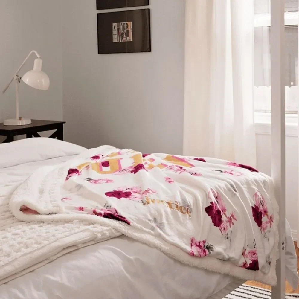 Justice Nap Queen Sherpa Throw‎ Blanket